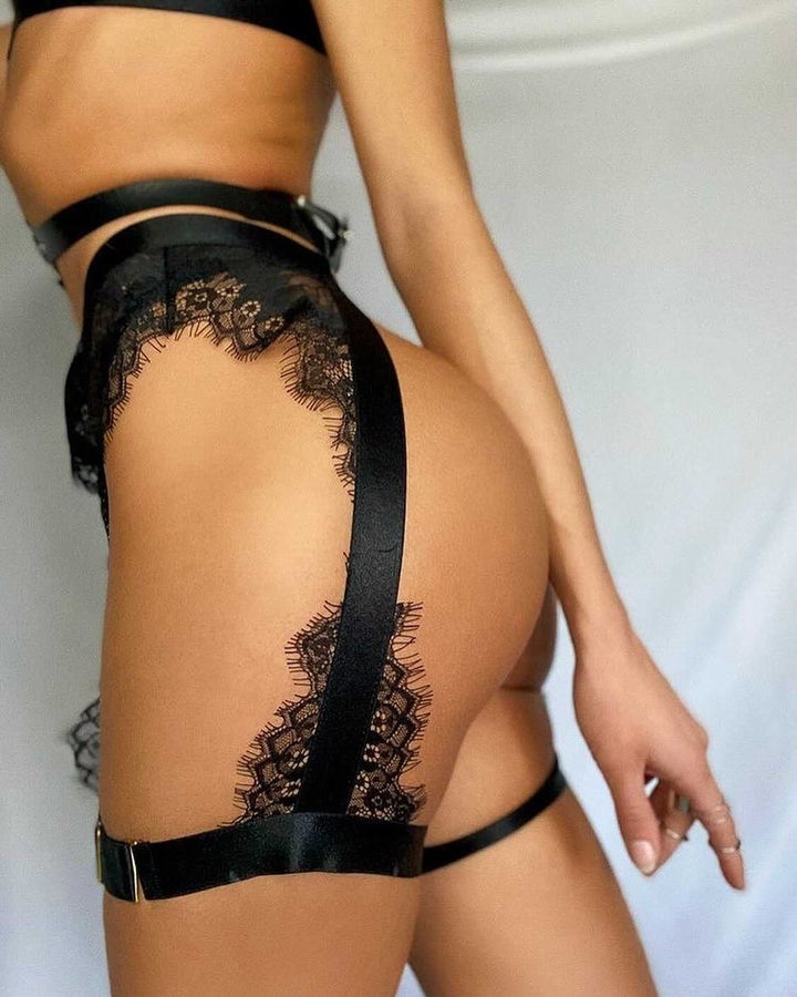 black lace garter belt